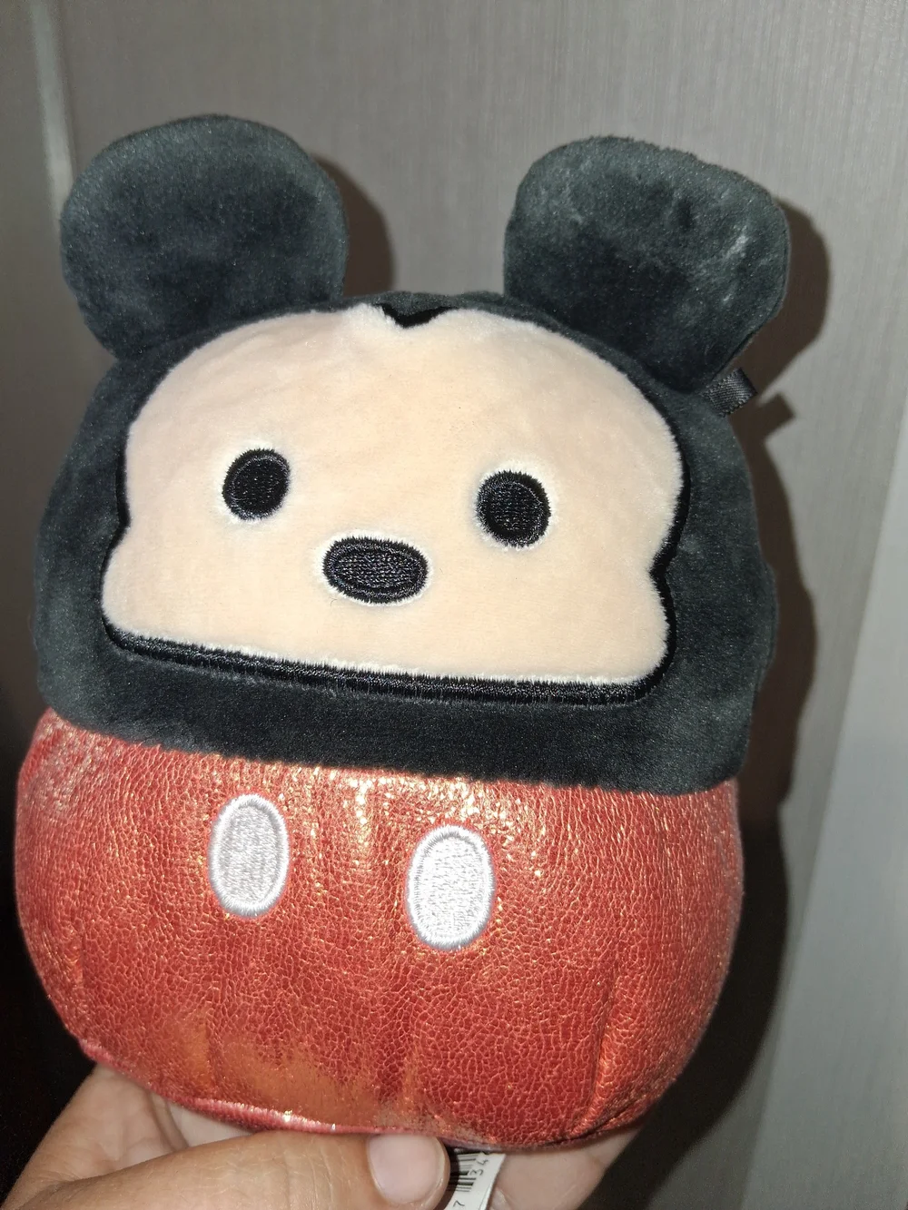 Disney Mickey Mouse Mini Plush Stuffed Animal Toy Black & Red Under 6 in